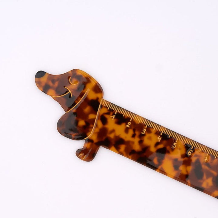 Dachshund Ruler Close up