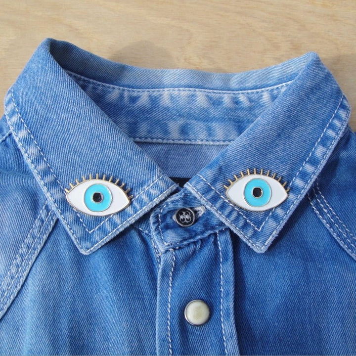 Coucou Suzette Eye Pin - angesteckt an Jeansjacke