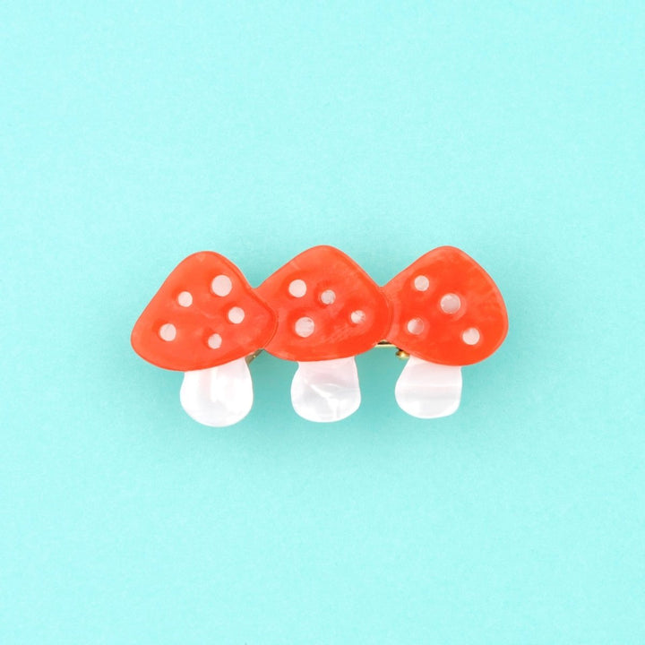 Coucou Suzette Mushroom Hair Clip - Produktbild türkiser Hintergrund