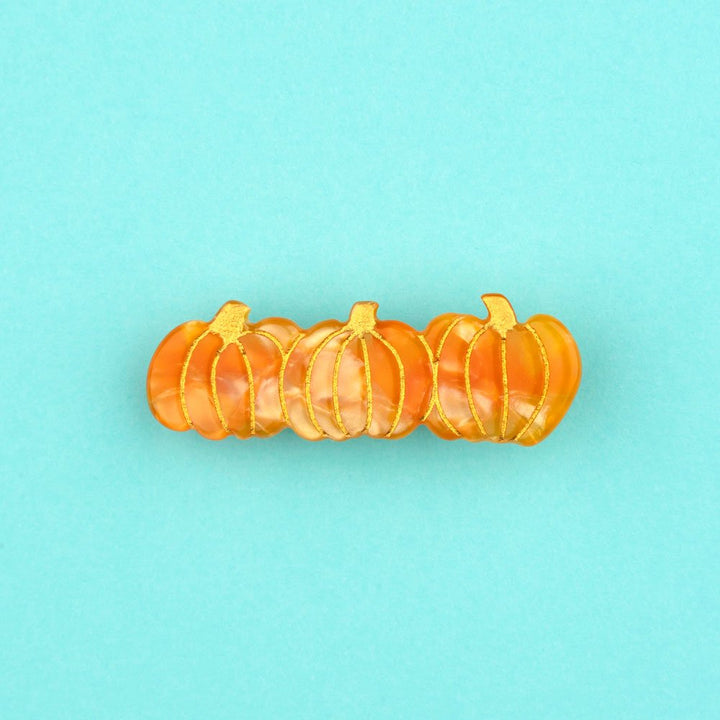 Coucou Suzette Pumpkin Hair Clip - Produktbild türkiser Hintergrund