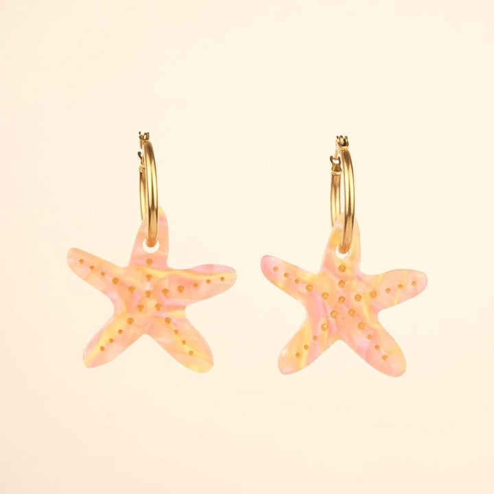 Coucou Suzette Starfish Earrings - Produktbild cremefarbener Hintergrund