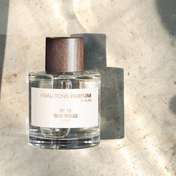 Frau Tonis Parfum No 19 Oud Weiss - Mood