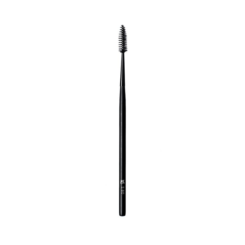 #26 Lash Brush