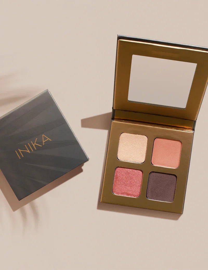 INIKA Organic Quad Eyeshadow Palette Flowers - offene und geschlossene Palette