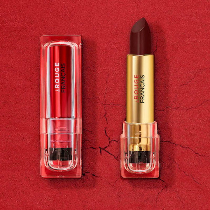 Le Rouge Français Lipstick 010 Le Rouge Français - Lippenstift und Refill mit Mood Hintergrund