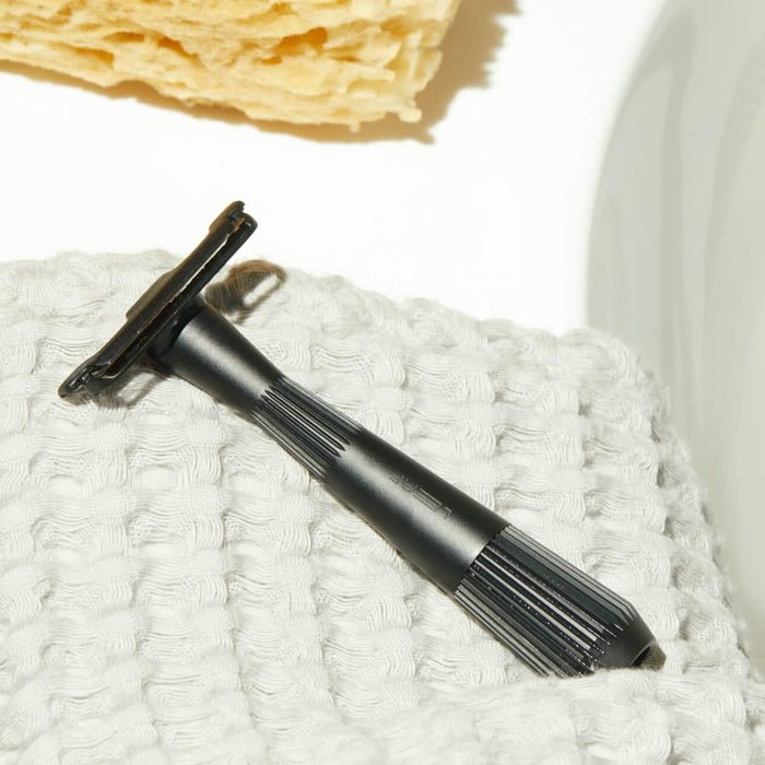 The Twig Razor Kit Black Mood