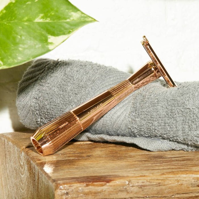 The Twig Razor Kit Rose Gold Mood