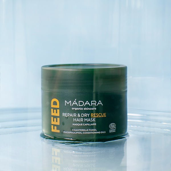 Mádara FEED Repair & Dry Rescue Hair Mask - styled image