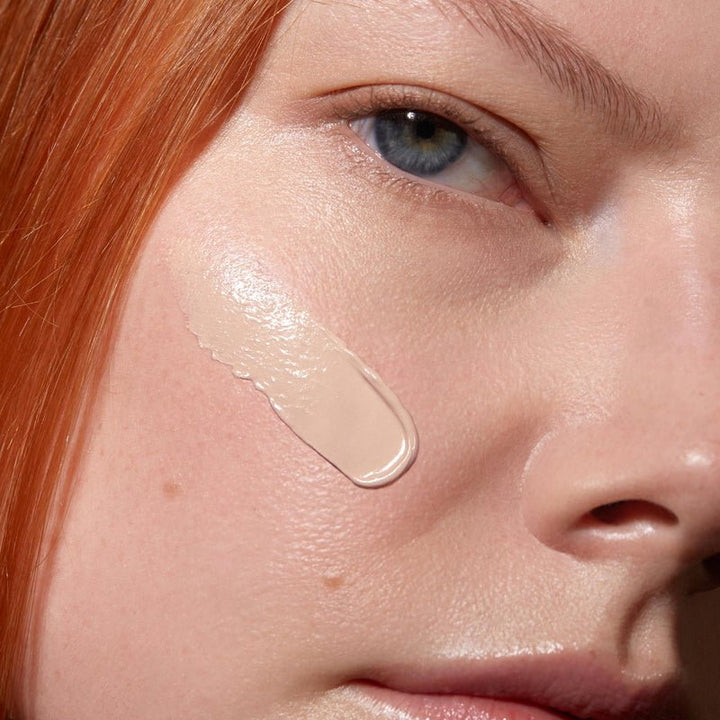 Skinonym Semi-Matte Peptide Foundation 30 Rose Ivory on model