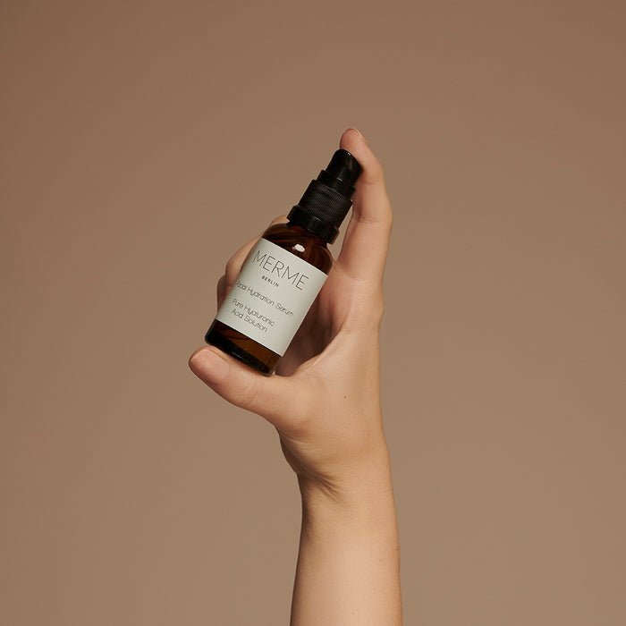 Facial Hydration Serum - Pure Hyaluron Acid Still Life