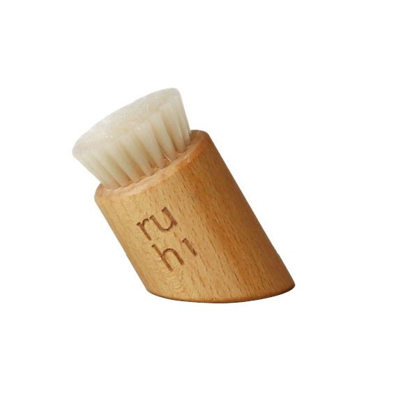 The Vegan Facial Dry Brush