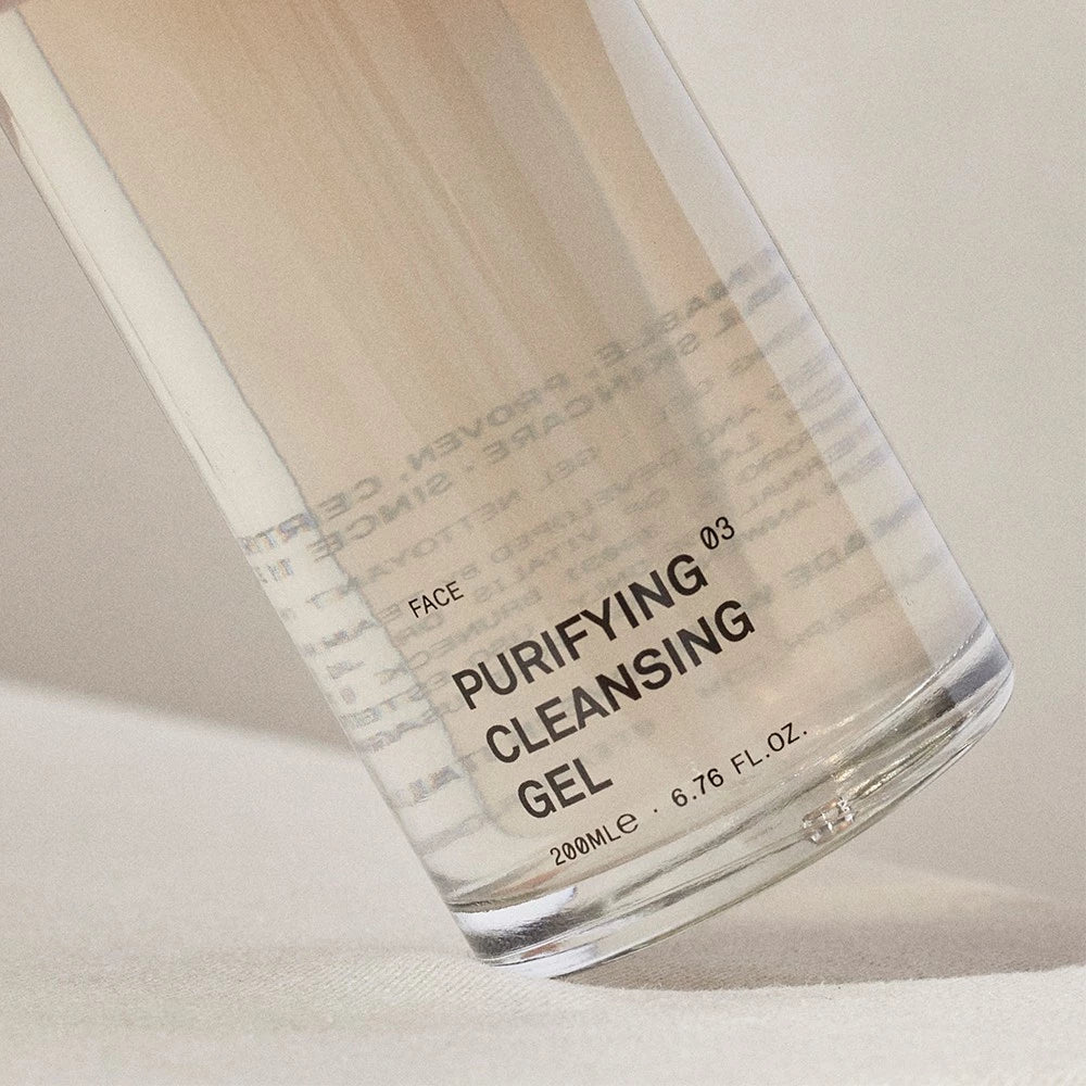 Purifying Cleansing Gel Close up