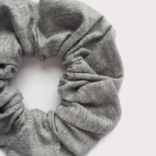 Scrunchie aus Jersey | Grau Meliert close-up