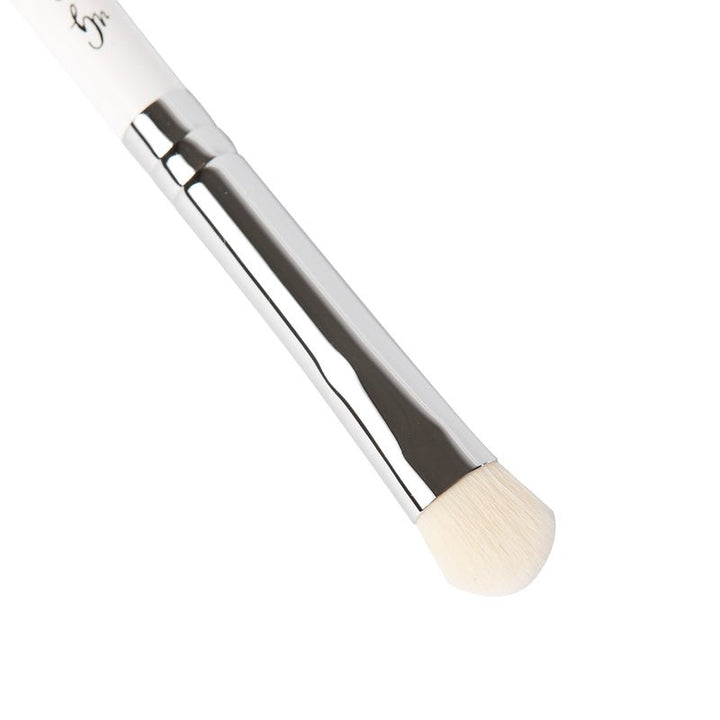 Dienen Soft Eye Brush - close up Pinselspitze