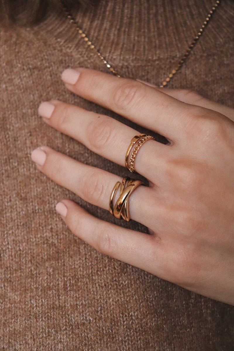 Waekura Romane Ring - Model